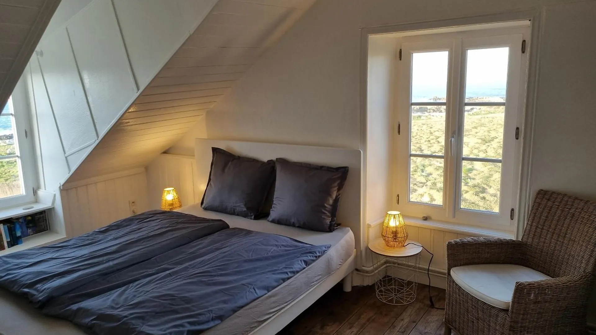 Refuge Kreiz An Avel - Plage De Pors Carn - Pointe De La Torche - Vue Mer - Sea View - Meerblick - 4 Pers Penmarcʼh